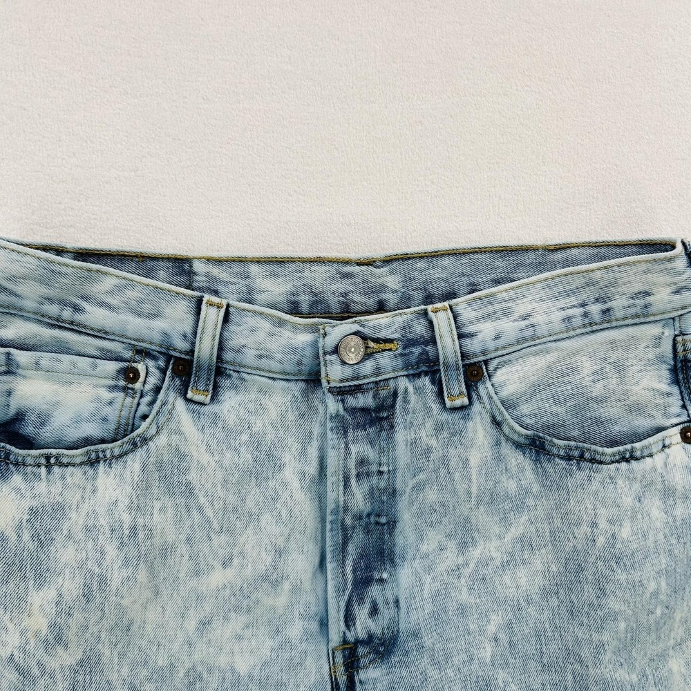 Vintage Levi's 501 Jeans Mens 33x23 Blue Acid Wash Straight Crop Frayed Hem 80s - Picture 10 of 16